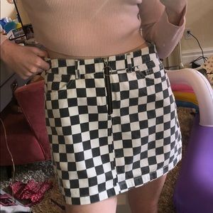 Urban checkered denim skirt!🌸🍒🥰